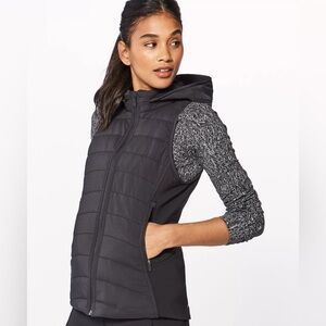 Lululemon Extra Mile Vest - Black - Size 8